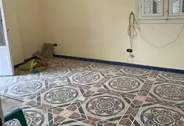 Apartments For sale - 2 rooms - floor 5