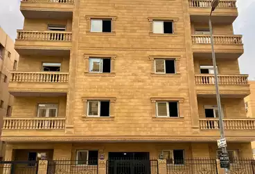 Apartments For sale - 4 rooms - floor 2
