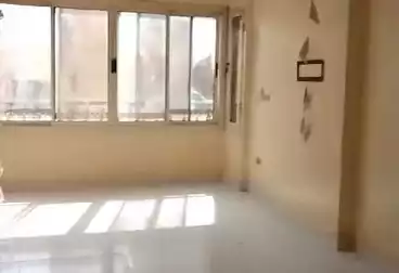 undefined undefined - 2 rooms - floor 8