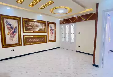 Apartments For sale - 2 rooms - floor 4