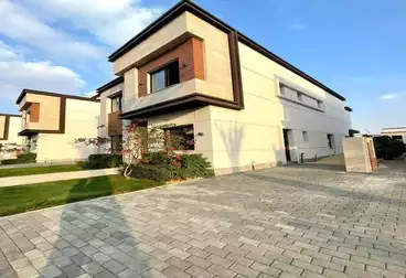 Villas For sale - 4 rooms