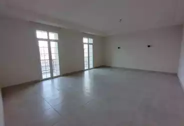 undefined undefined - 2 rooms - floor 1