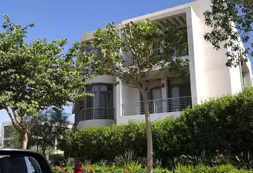 Apartments For sale - 2 rooms - floor 1