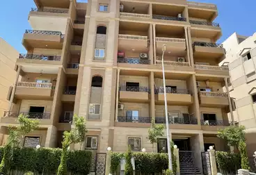 Apartment with Garden For sale - 3 rooms - floor 0