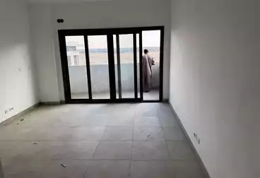 Apartments For sale - 2 rooms - floor 5