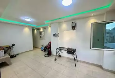 Penthouse For sale - 4 rooms - floor 4