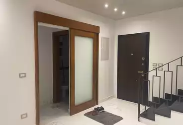 Apartments For rent - 7 rooms - floor 0