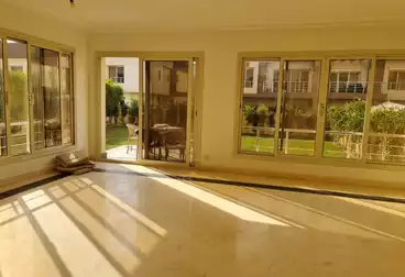 Villas For sale - 4 rooms