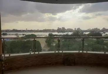 Apartments For rent - 3 rooms - floor 4