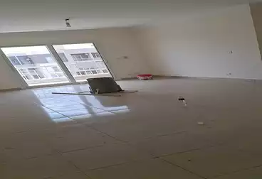 Apartments For sale - 3 rooms - floor 5