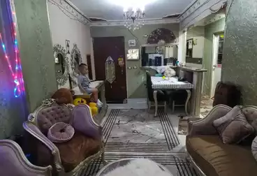 Apartments For sale - 2 rooms - floor 4