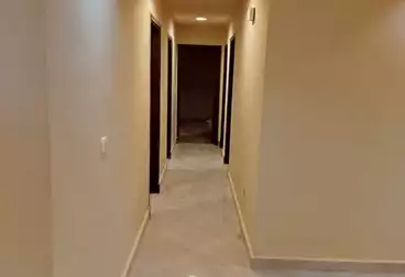 Apartments For sale - 3 rooms - floor 1