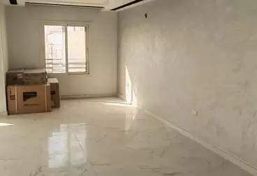 Furnished Apartment For sale - 3 rooms - floor 3