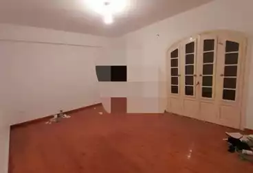 Apartments For sale - 3 rooms - floor 5