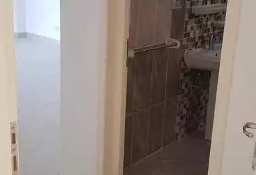 Apartments For sale - 3 rooms - floor 4
