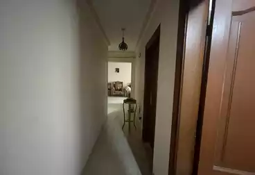 Apartments For sale - 2 rooms - floor 4