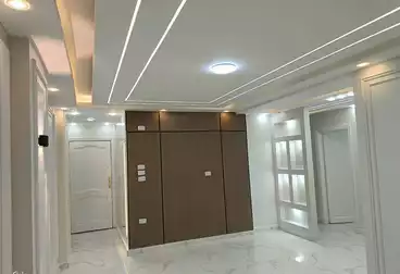 Apartments For sale - 3 rooms - floor 8