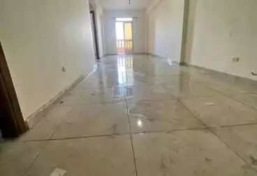 undefined undefined - 2 rooms - floor 8