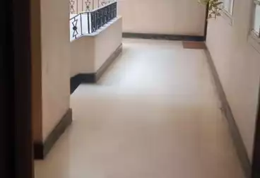 Apartments For sale - 3 rooms - floor 8