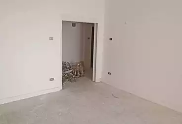 Apartments For sale - 3 rooms - floor 8