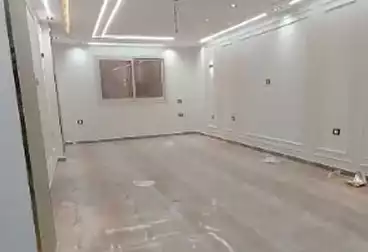 Apartments For sale - 3 rooms - floor 9