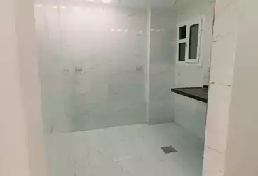 Apartments For sale - 3 rooms - floor 8