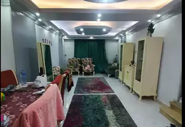 Apartments For sale - 2 rooms - floor 5