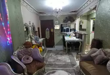 Apartments For sale - 2 rooms - floor 4