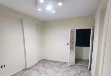 Apartments For sale - 2 rooms - floor 1