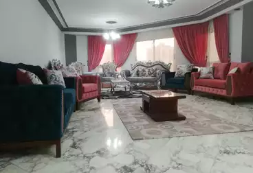 Furnished Apartment For sale - 3 rooms - floor 5