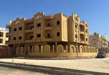 دوبلكس للبيع - 3 غرف - بالدور 0