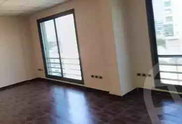 Administrative For rent - 5 rooms - floor 3