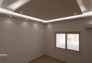 تاون هاوس للإيجار - 5 غرف