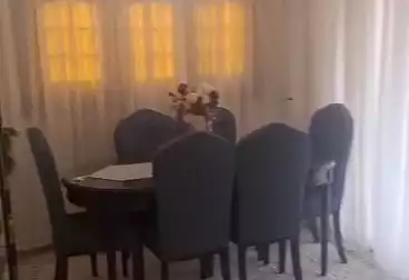 شقق للبيع - 3 غرف - بالدور 8