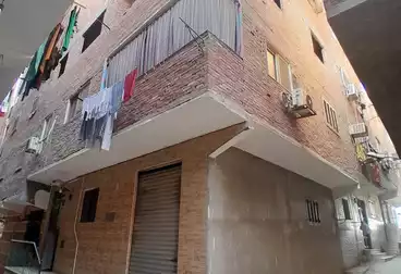 Building For sale - 3 rooms