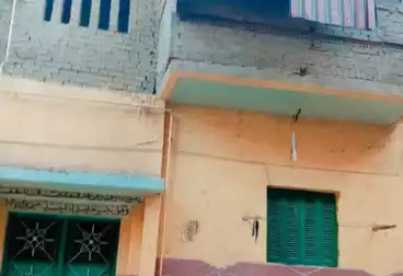 House / Home For sale - 3 rooms