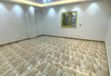 Apartments For sale - 3 rooms - floor 1