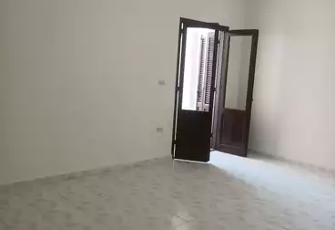 Apartments For sale - 2 rooms - floor 4