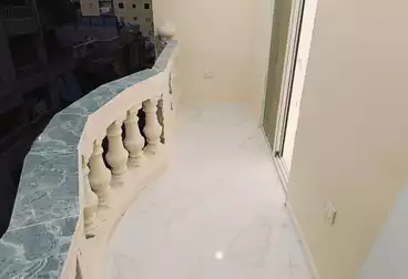 Apartments For sale - 3 rooms - floor 8