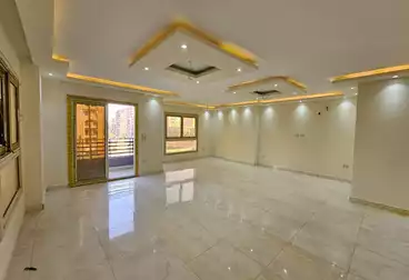 Apartments For sale - 3 rooms - floor 4