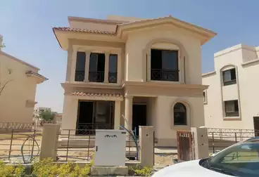 فيلا منفصلة للبيع - 3 غرف