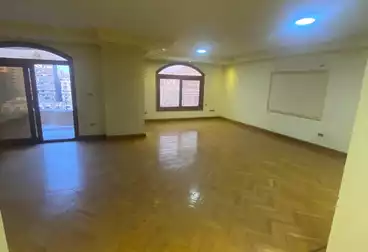 Apartments For sale - 4 rooms - floor 10