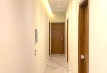 Apartment with Garden For sale - 3 rooms - floor 0