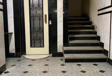 Apartments For rent - 3 rooms - floor 5