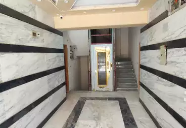 Apartments For sale - 3 rooms - floor 5