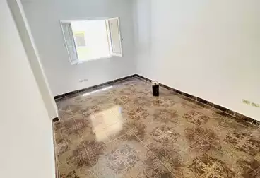 Apartments For sale - 3 rooms - floor 4