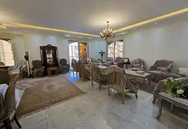 Apartments For sale - 3 rooms - floor 2