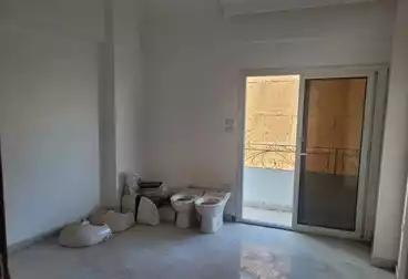 Apartments For rent - 3 rooms - floor 7