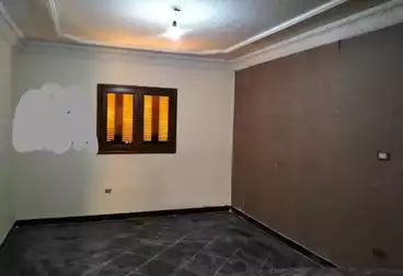 Apartments For sale - 4 rooms - floor 1