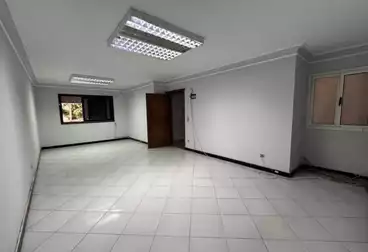 Administrative For rent - 3 rooms - floor 0